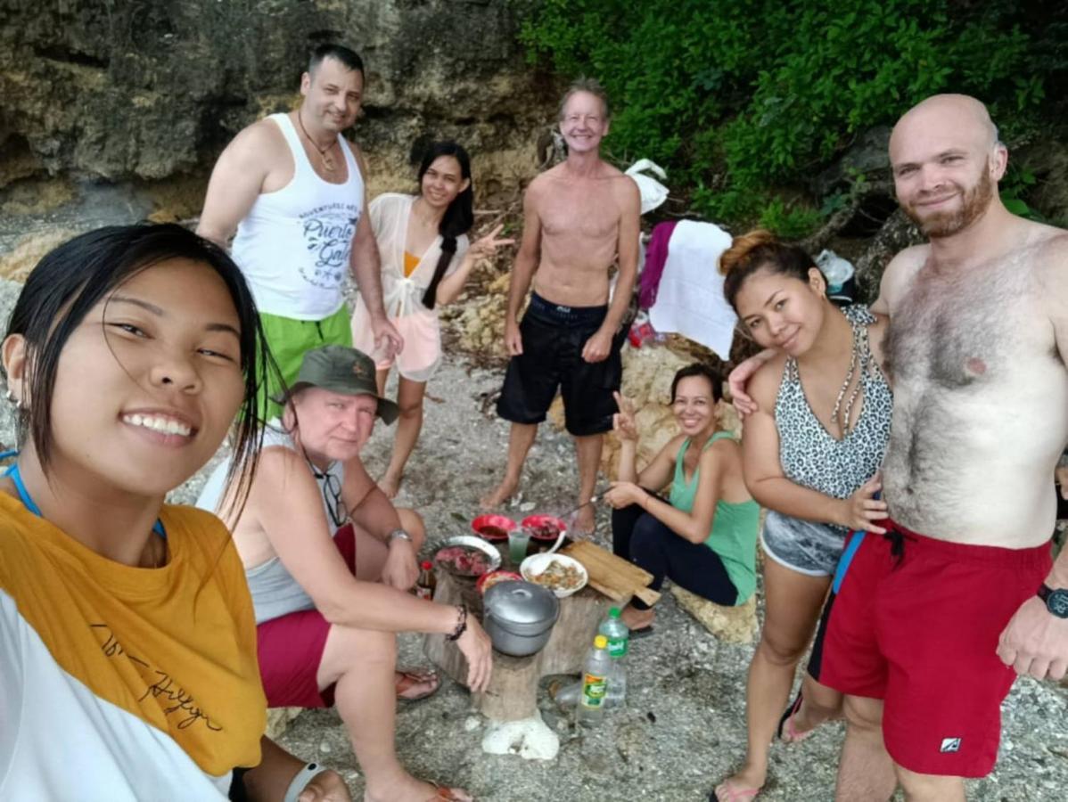 Sandstorm Lodge And Cafe Puerto Galera Kültér fotó