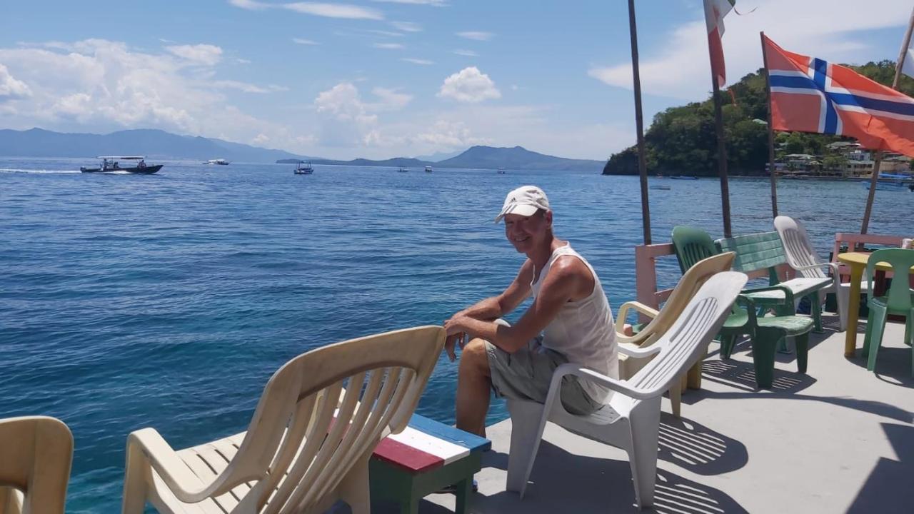 Sandstorm Lodge And Cafe Puerto Galera Kültér fotó